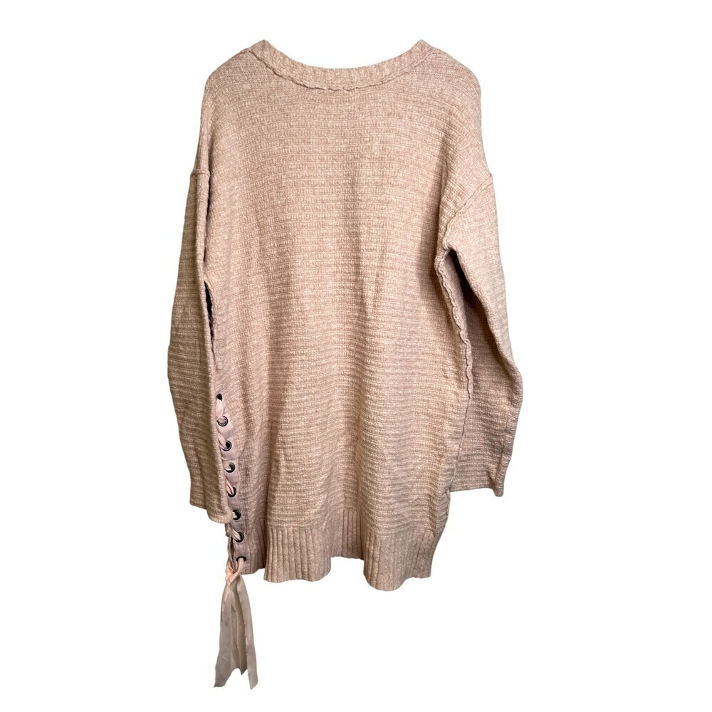 Free People Heart It Lace-Up Sweater Size Large Oversized Blush Pink Knit - Picture 6 of 6